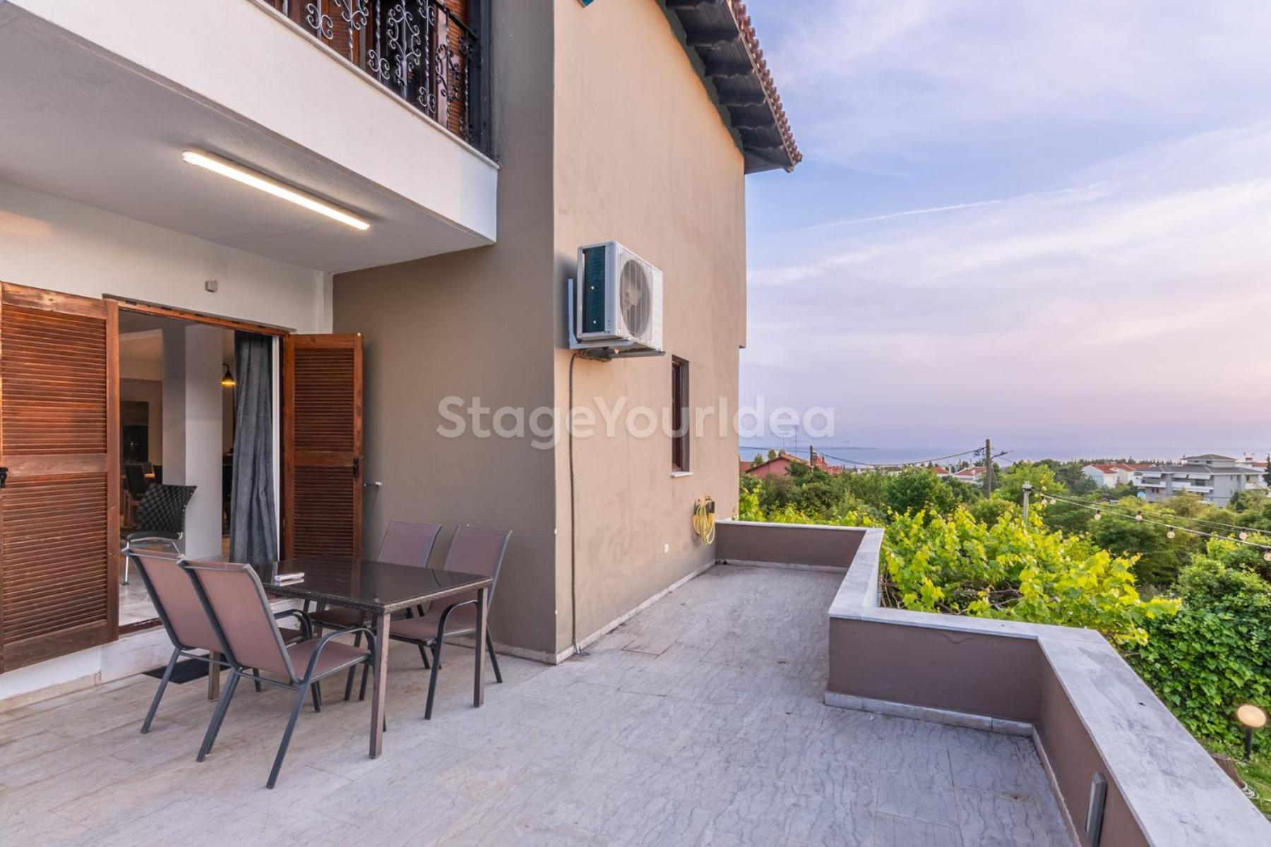 Τraditional Fully Detached Villa On A Luxurious Hillock Of Thessaloniki With Its Own Garden Also For Family & Wedding Gatherings For 10 To 25 People Only 15 Minutes From Airport Exterior foto