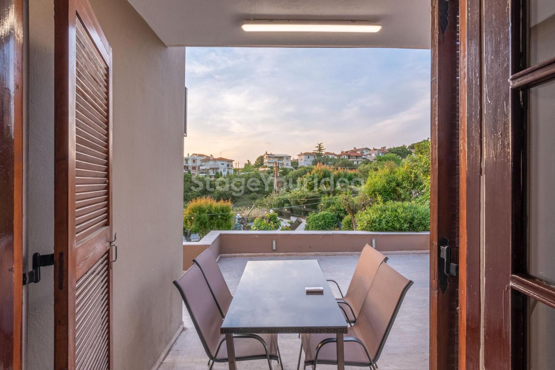 Τraditional Fully Detached Villa On A Luxurious Hillock Of Thessaloniki With Its Own Garden Also For Family & Wedding Gatherings For 10 To 25 People Only 15 Minutes From Airport Exterior foto