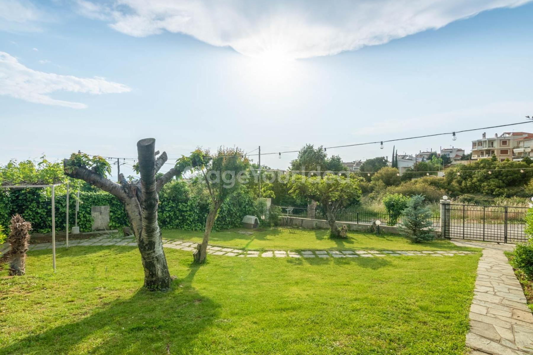 Τraditional Fully Detached Villa On A Luxurious Hillock Of Thessaloniki With Its Own Garden Also For Family & Wedding Gatherings For 10 To 25 People Only 15 Minutes From Airport Exterior foto